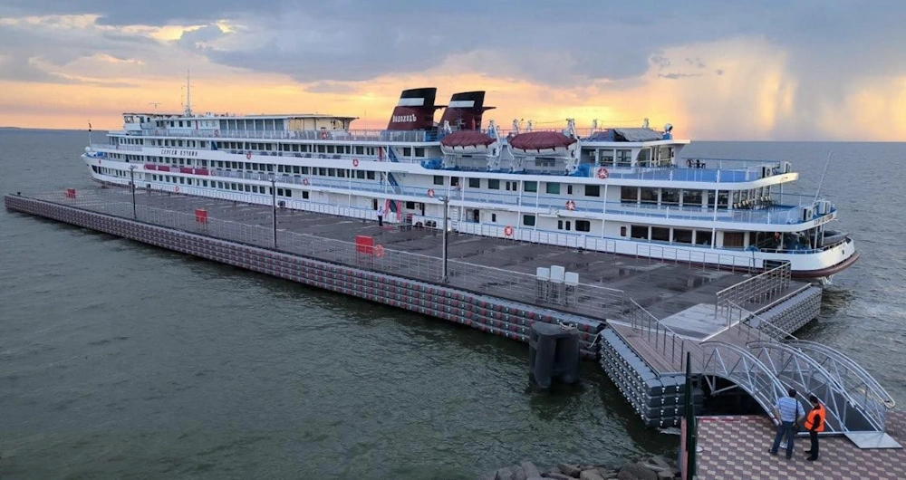 Частный причал на озере